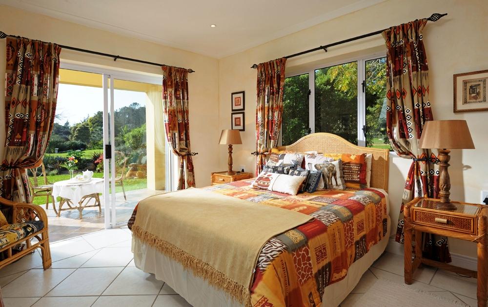 Ebubeleni Guest House | Accommodation Westlands AH (PE)