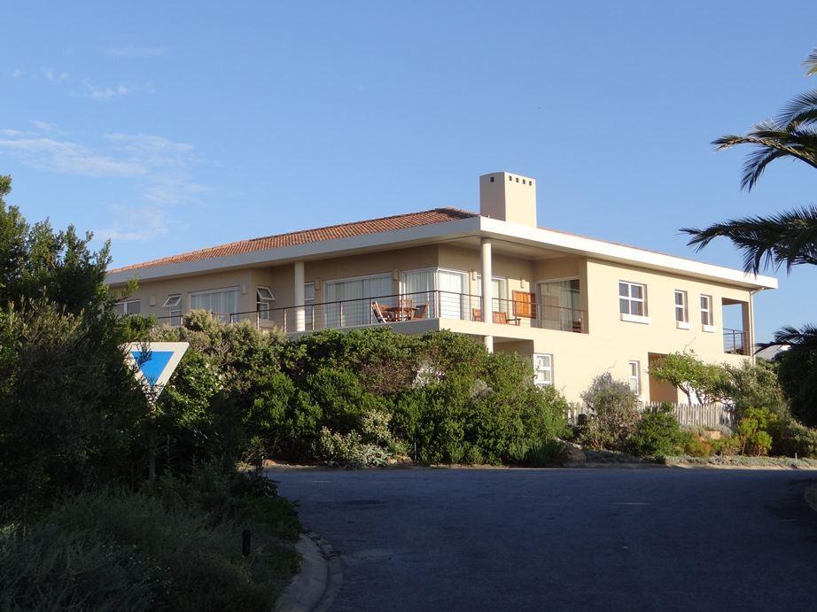 Sondel Beach House | Solar Beach Accommodation