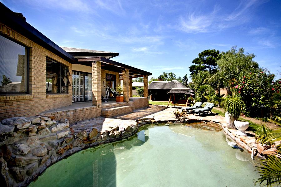 7 On Kloof Guesthouse | Plattekloof Accommodation