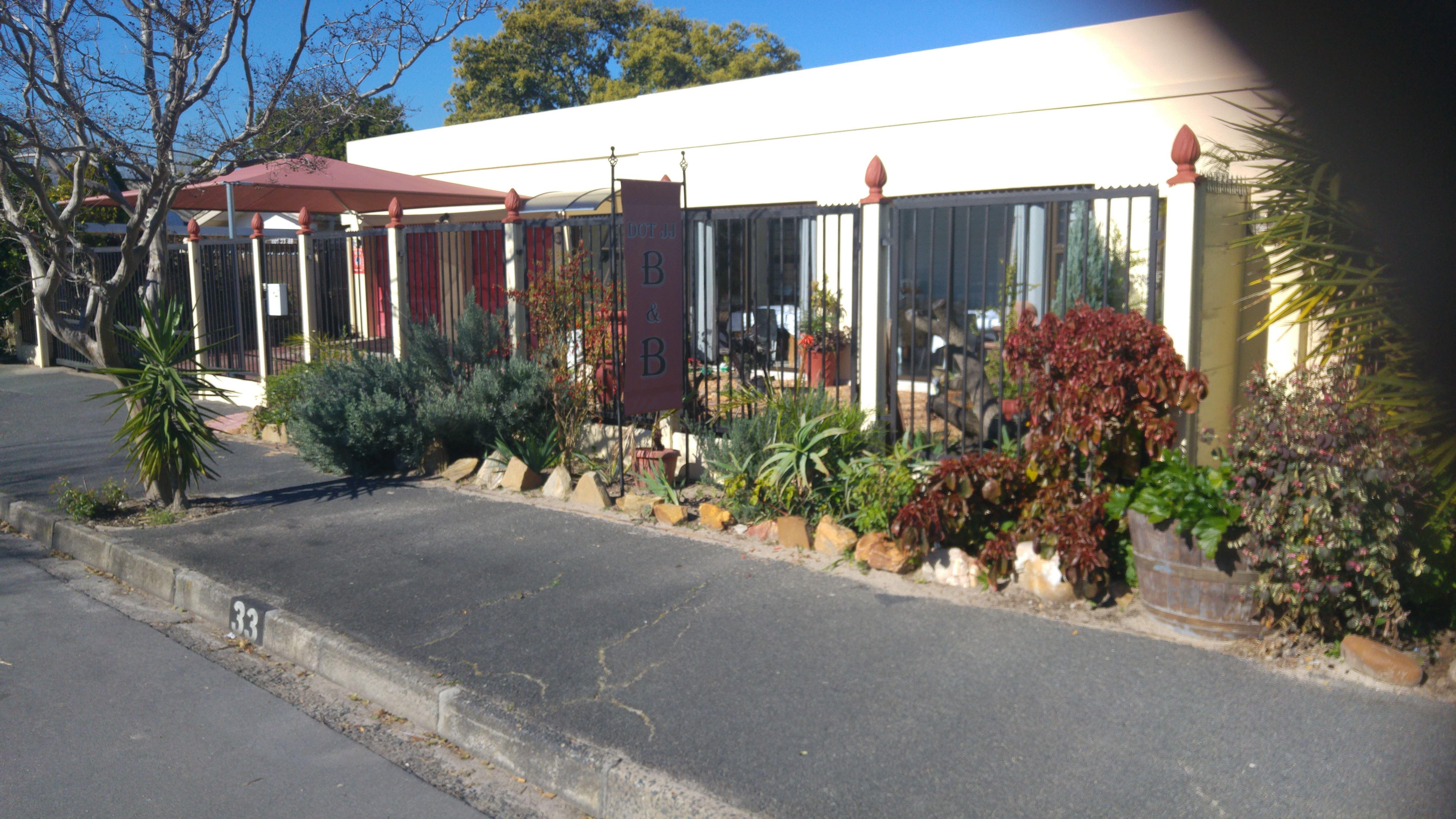 Dot J J B&B | Accommodation Paarl