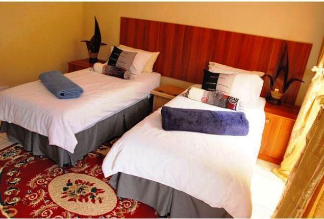 Glen Adenoi Guest House | Accommodation Waterkloof
