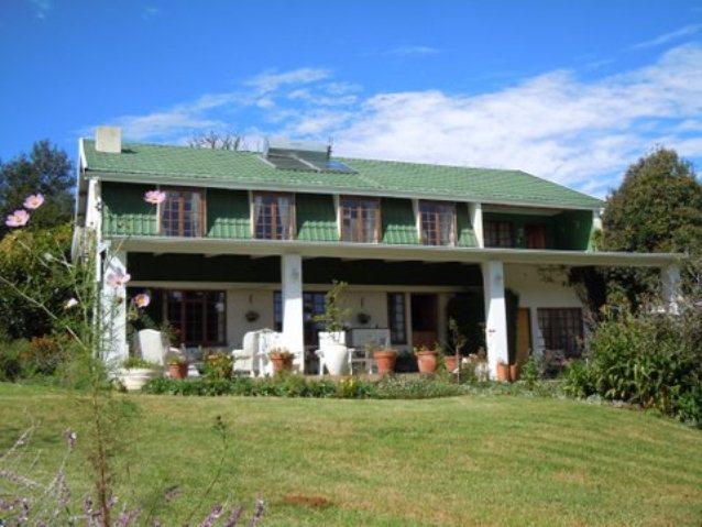Plum Tree Lodge | Accommodation Himeville