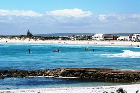 Yzerfontein Accommodation. Experience Memorable Stays at Yzerfontein's Holiday Abodes.