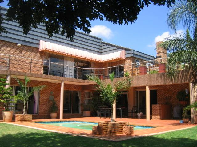 Plovers Guest House | Eldoraigne Accommodation