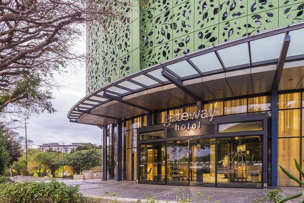 Aha Gateway Hotel Reserve Your Hotel Self Catering Or Bed And 