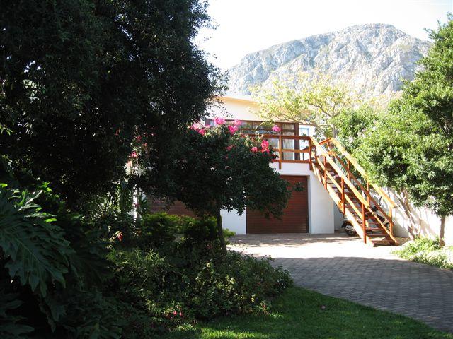 168 Sixth Street | Accommodation Voelklip