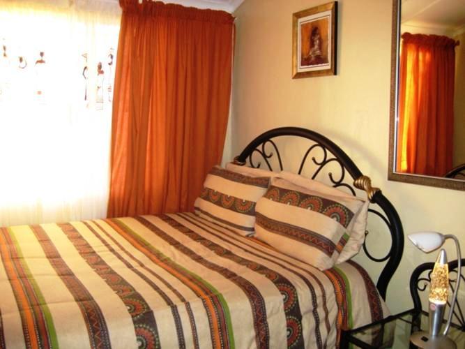 Thandolwethu Bed and Breakfast | Accommodation King Williams Town