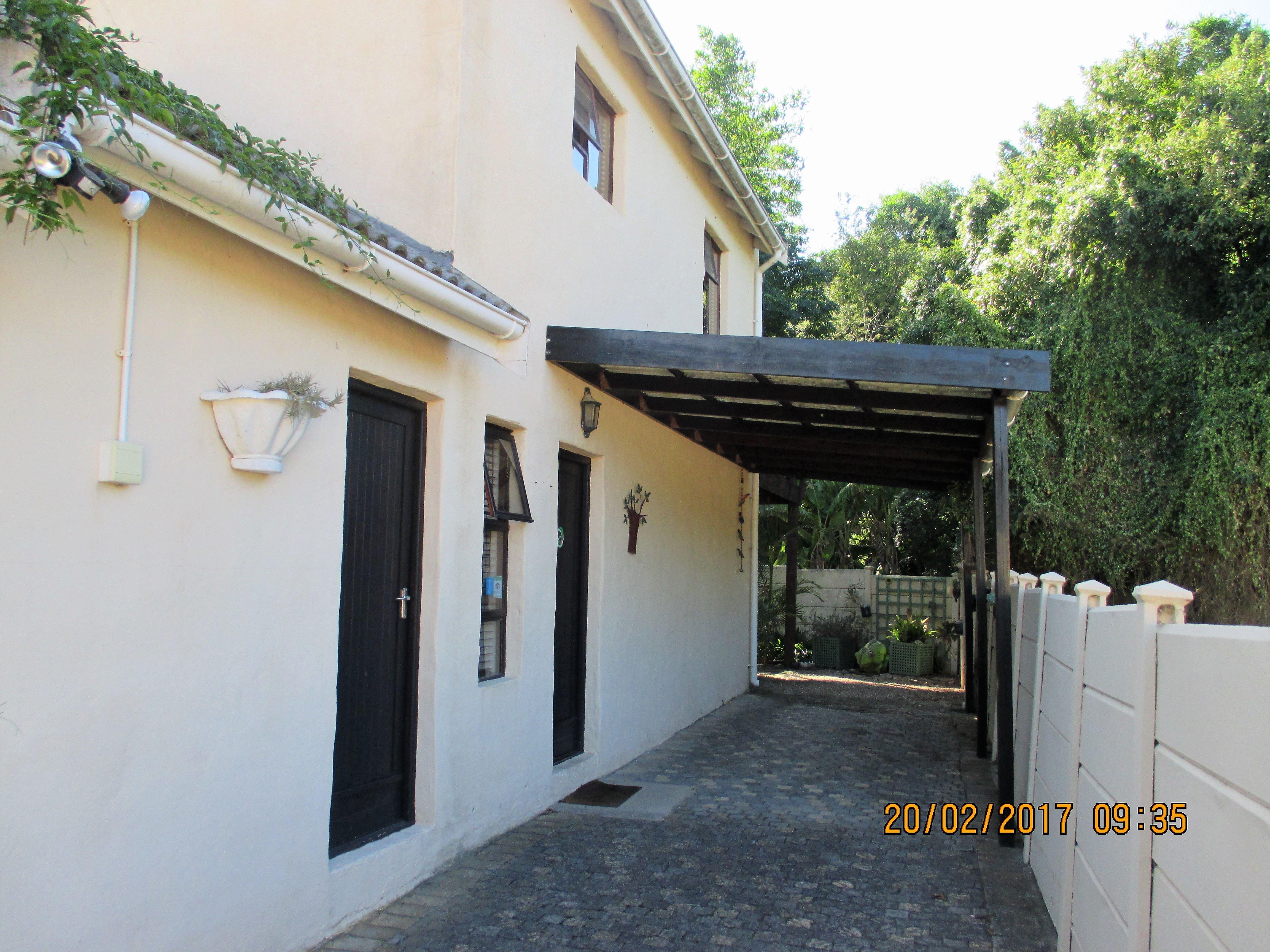 Syringa Tree Cottage | Old Place Accommodation