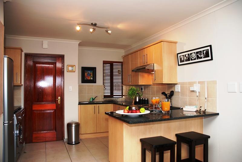 13 Bella Rosa | Accommodation Durbanville