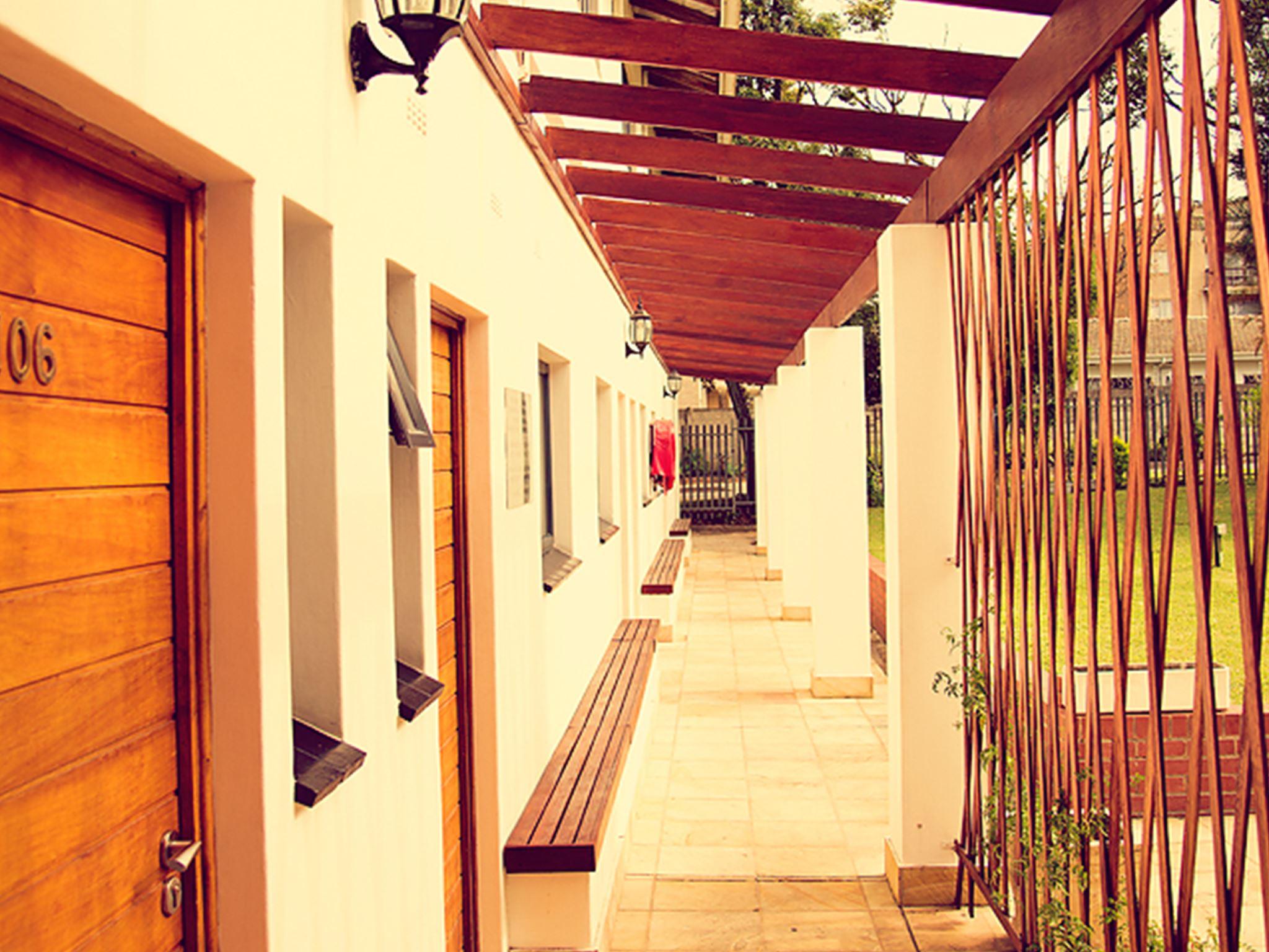 Premier Splendid Inn Book Your Dream SelfCatering or Bed