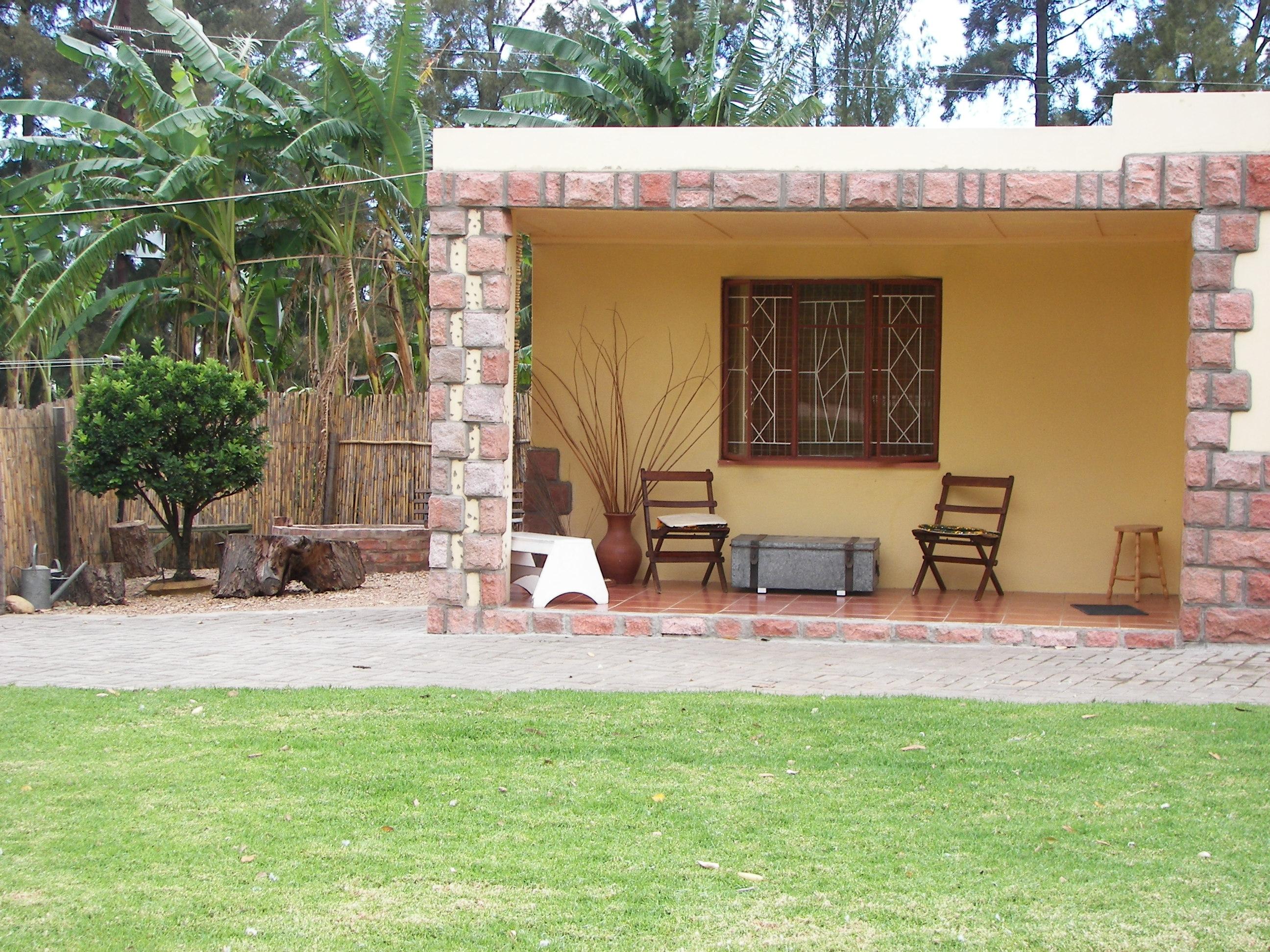 Old Pollie | Patensie Accommodation