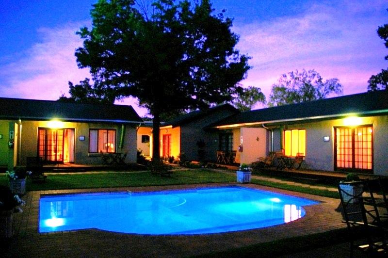 De Ritzel Lodge | Standerton Accommodation