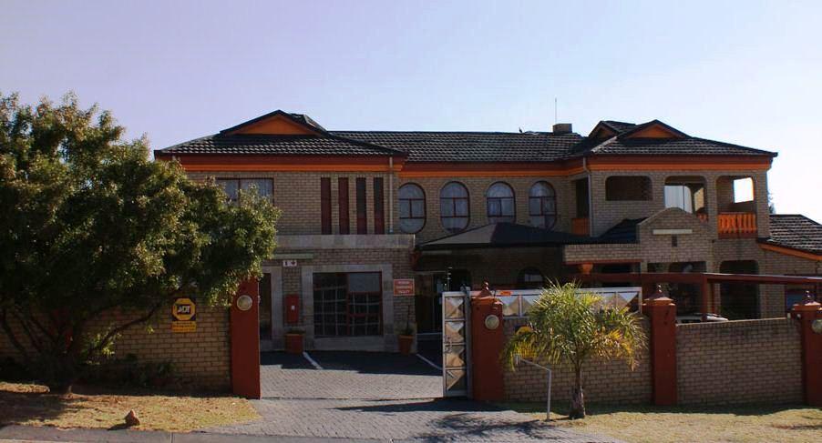 Visit Vakasha Guest Lodge 2 | Witbank (Emalahleni) Accommodation