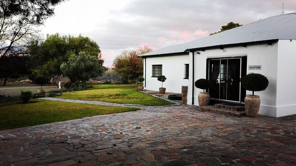 Taaiboschfontein Karoo Accommodation | Accommodation Three Sisters