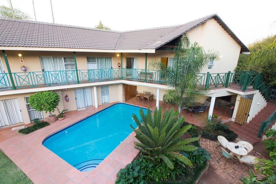 Loerie Guesthouse | Hoedspruit Accommodation