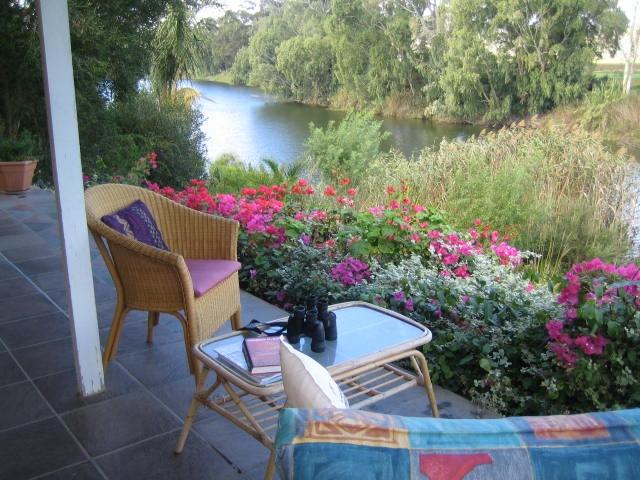 Shady Creek Cottage | Specials Bonnievale