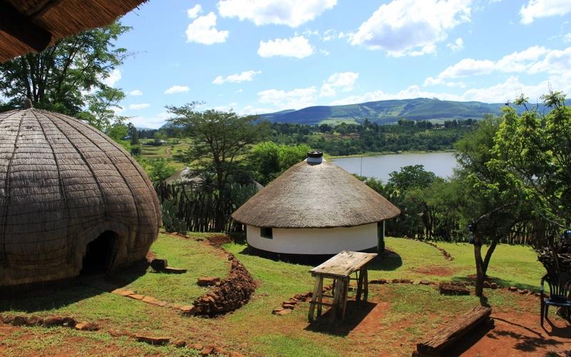 Ecabazini Zulu Homestead | Cramond Accommodation