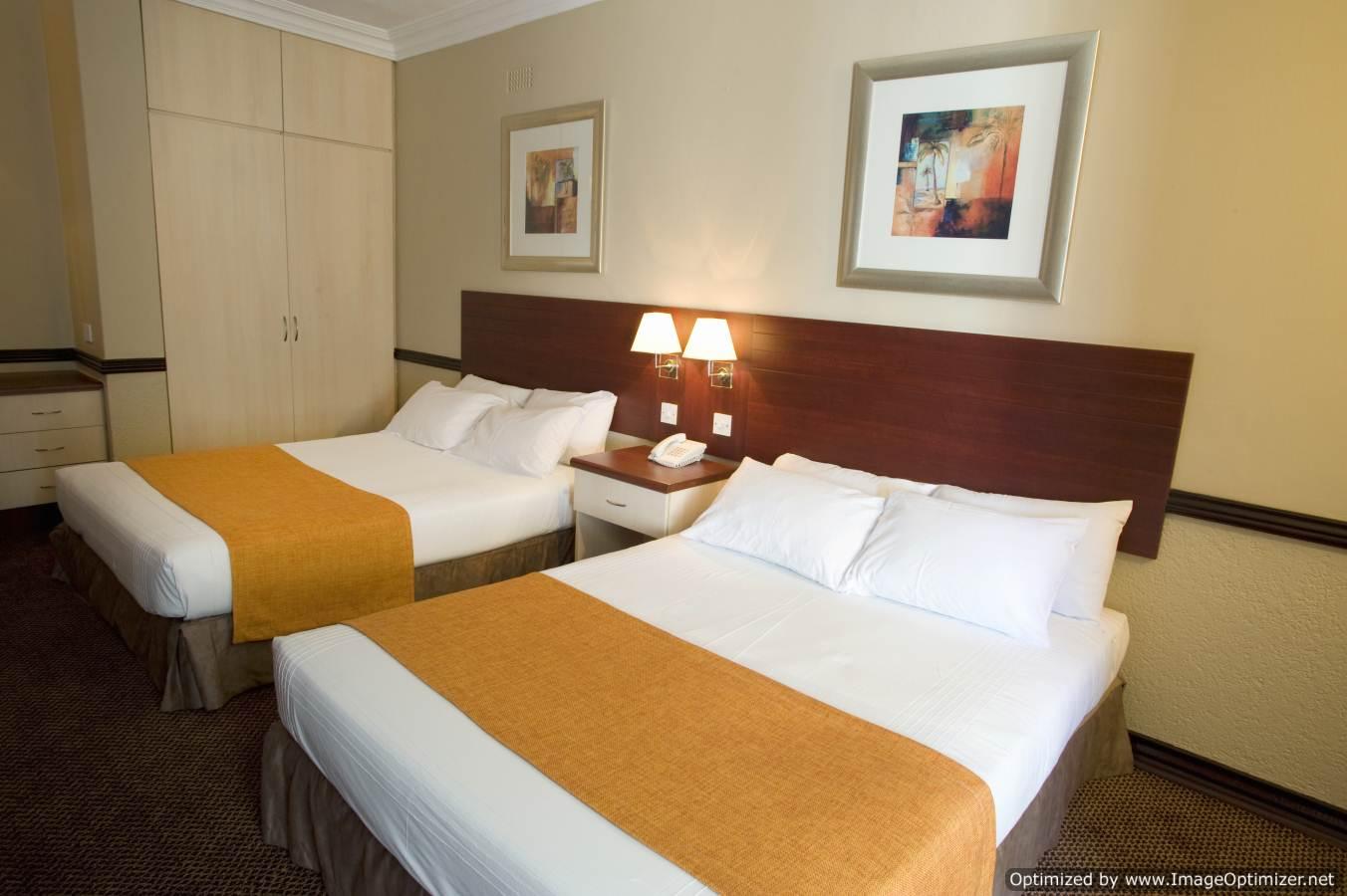 New Ambassador Hotel | Avondale Accommodation