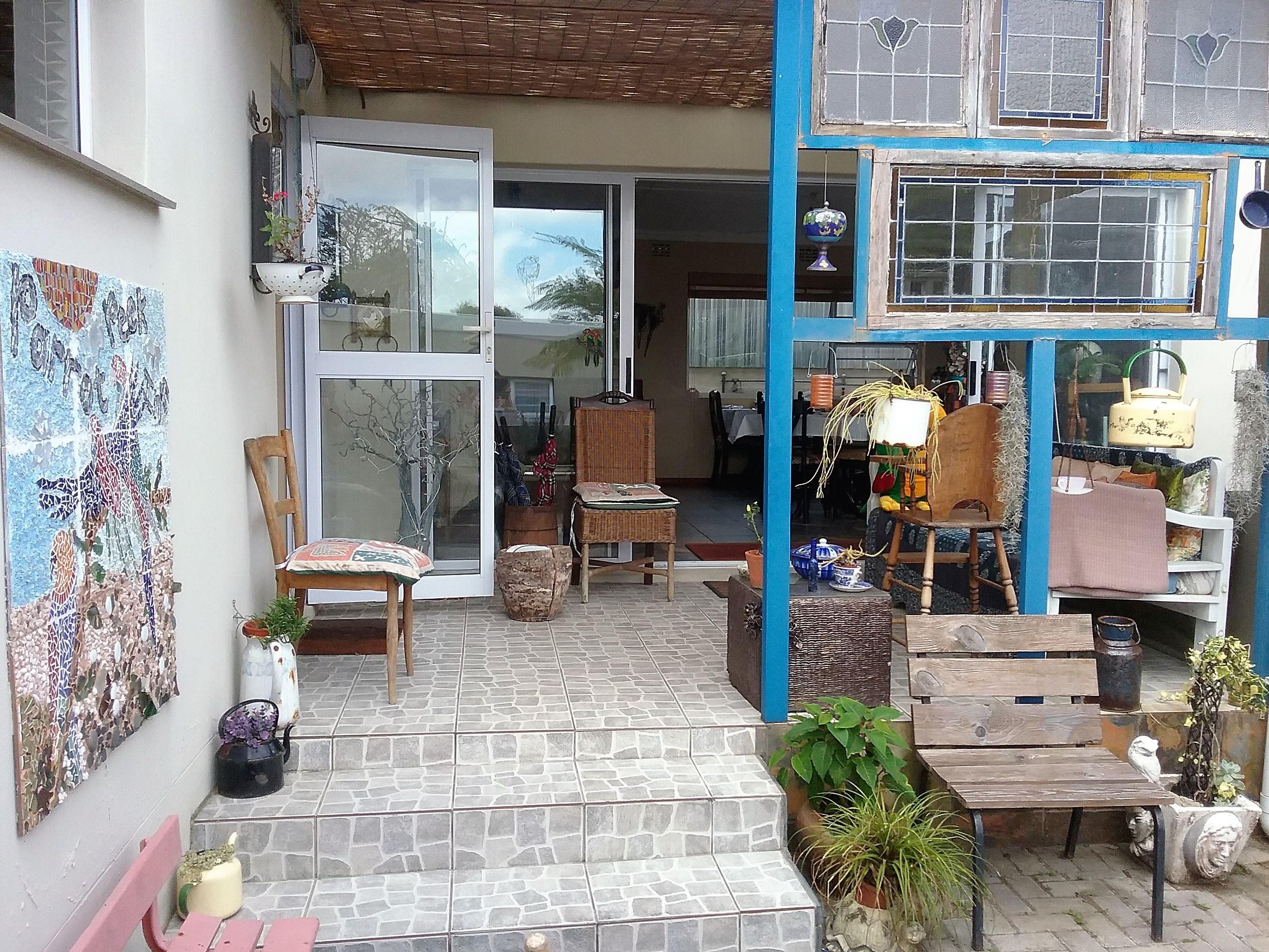 Parrot Peek Inn | Accommodation Beacon Bay