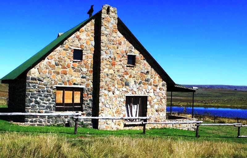 Holingsberg Oom Org Chalet | Dullstroom Accommodation