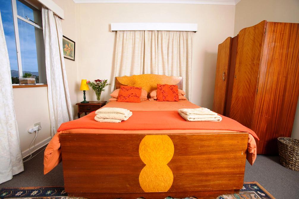 Travellers Lodge - Cape Dutch Quarters | Tulbagh Accommodation