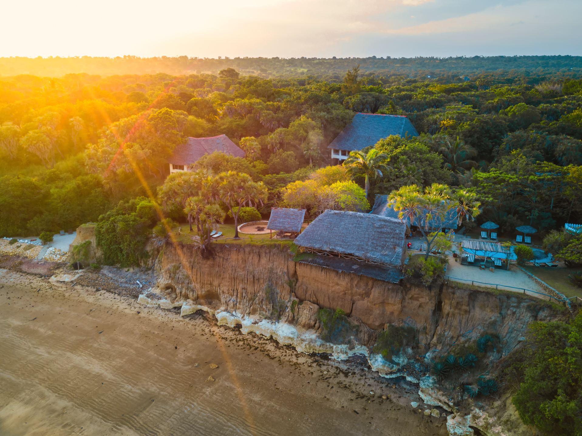 Nic's Tented Lodge - Mkoma Bay | Pangani Specials