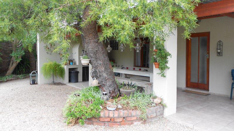 Pane Vivente Self-catering | Accommodation Beaufort West
