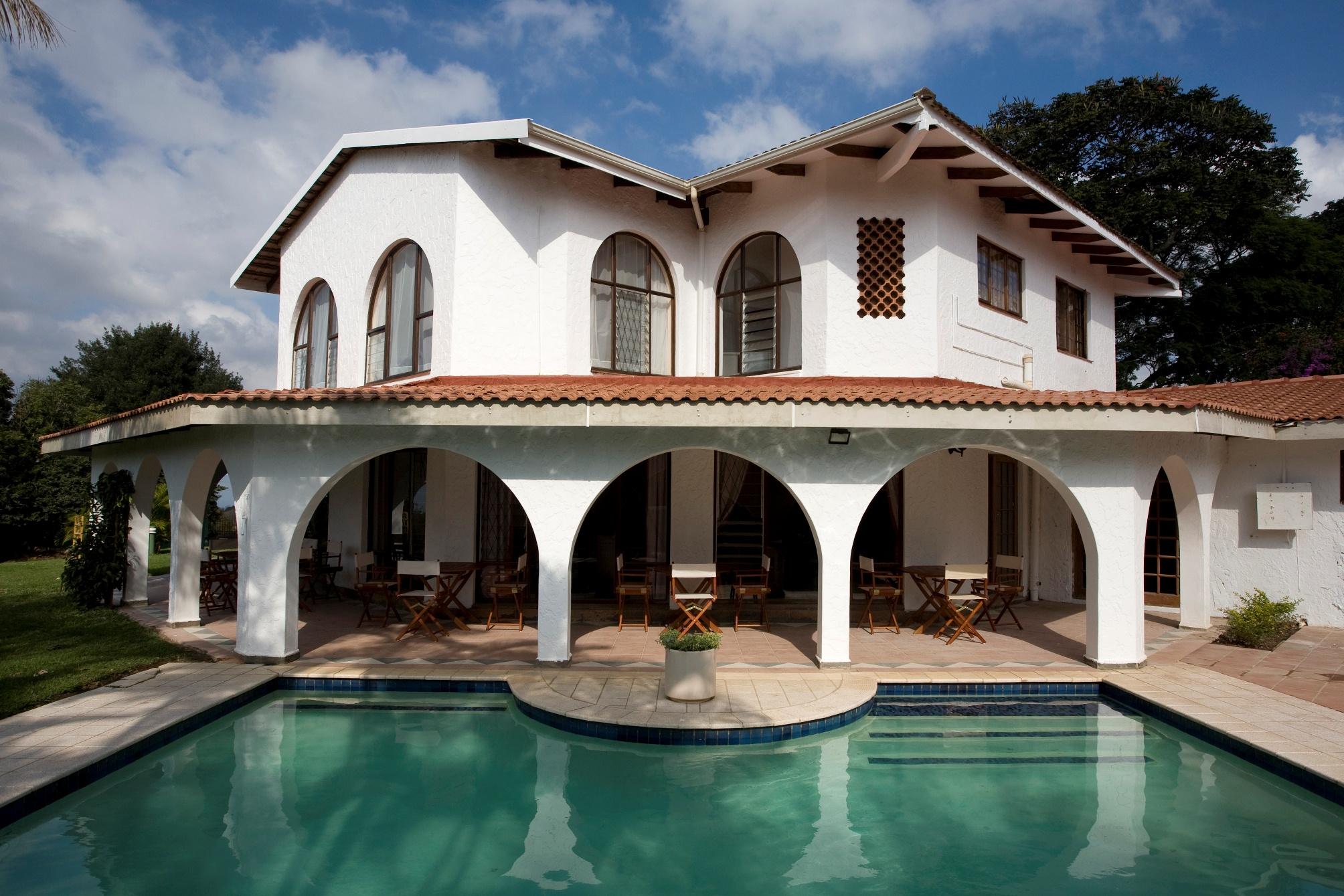 Bizafrika Guest Lodge and Conference Centre