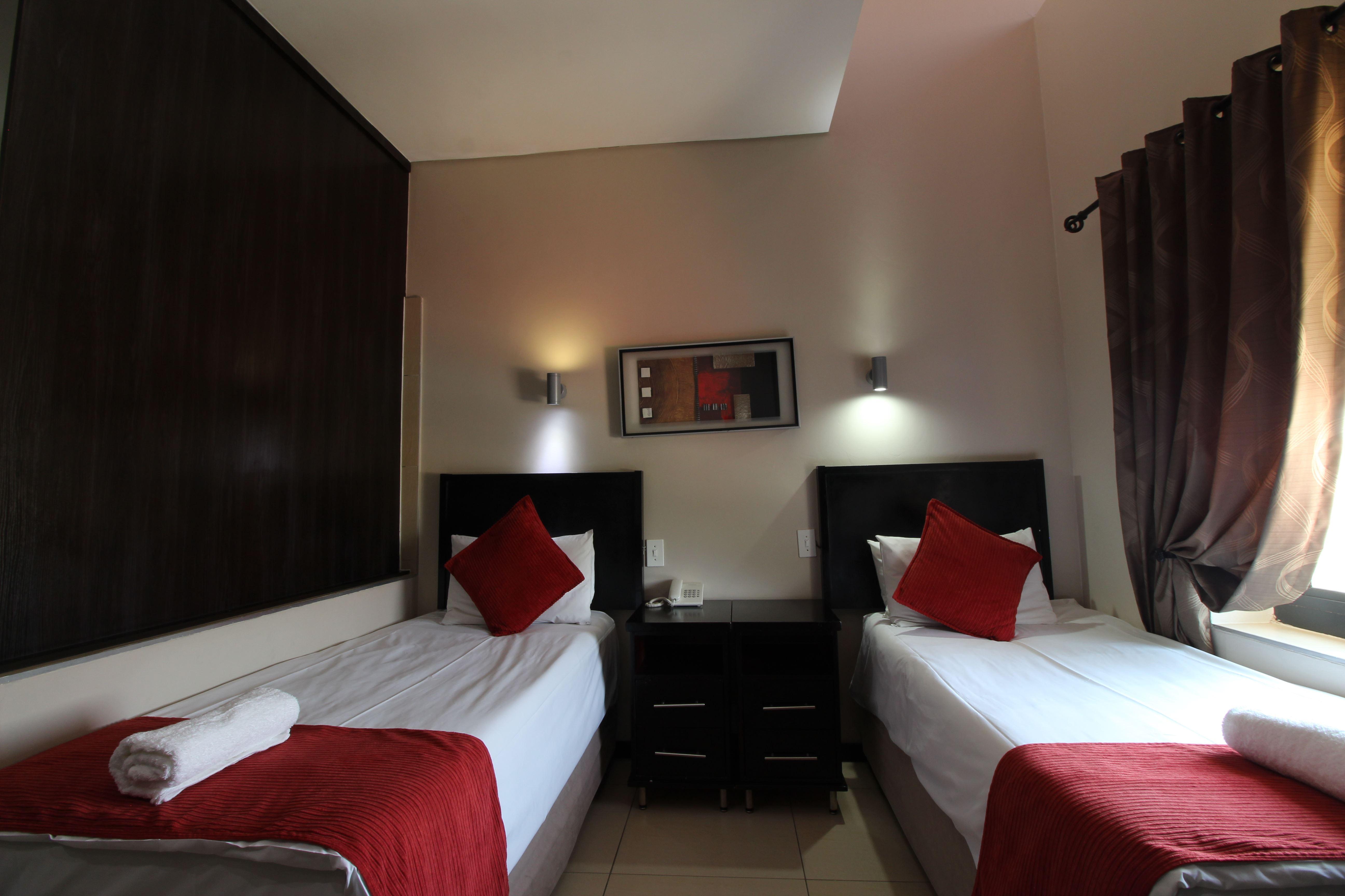 Alcazaba Lodges | Fordsburg Self-catering