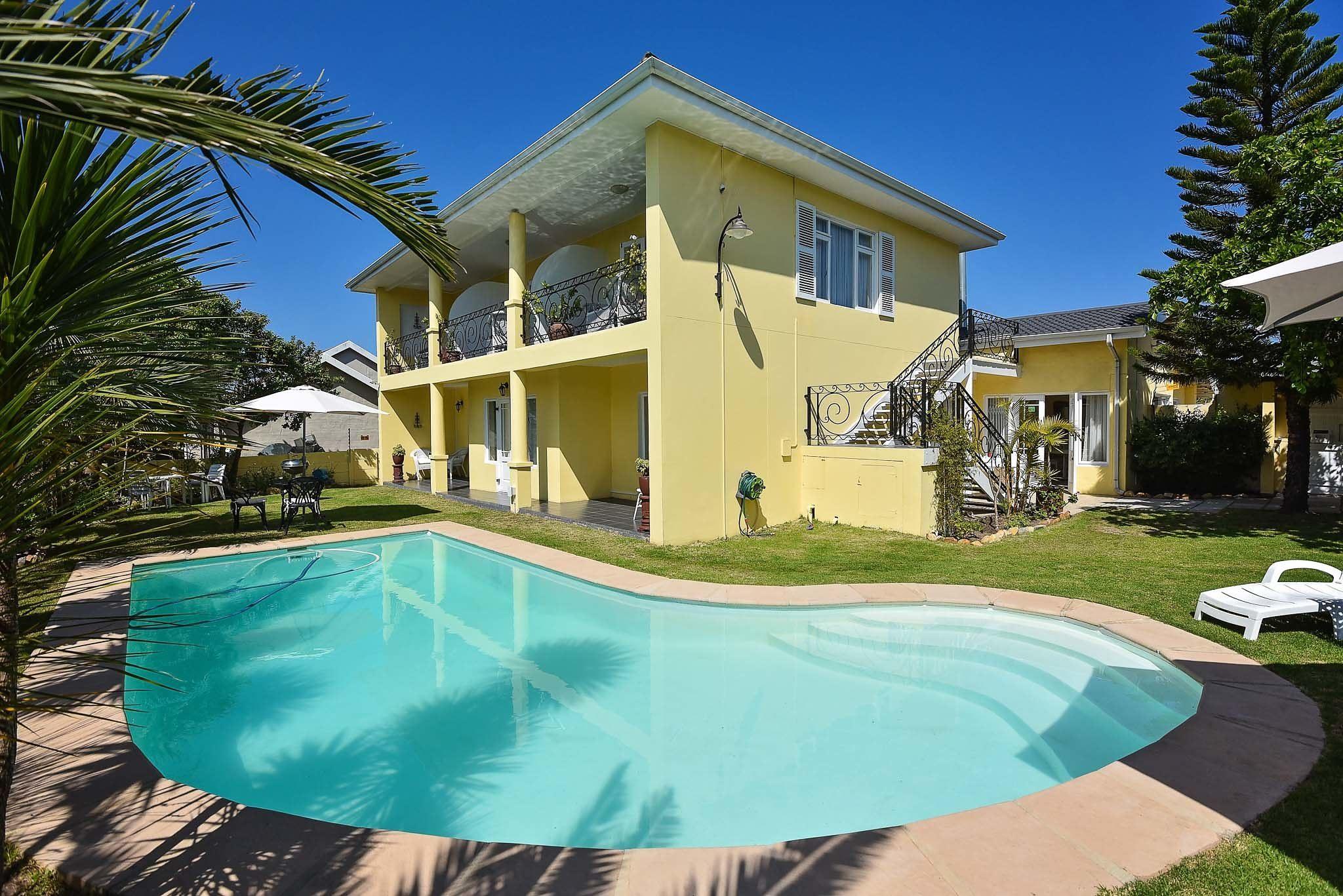 Mandalay Guest House | Accommodation Plettenberg Bay