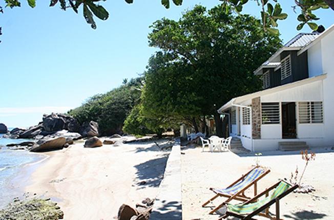 Bonnen Kare Beach Villa | Accommodation Praslin