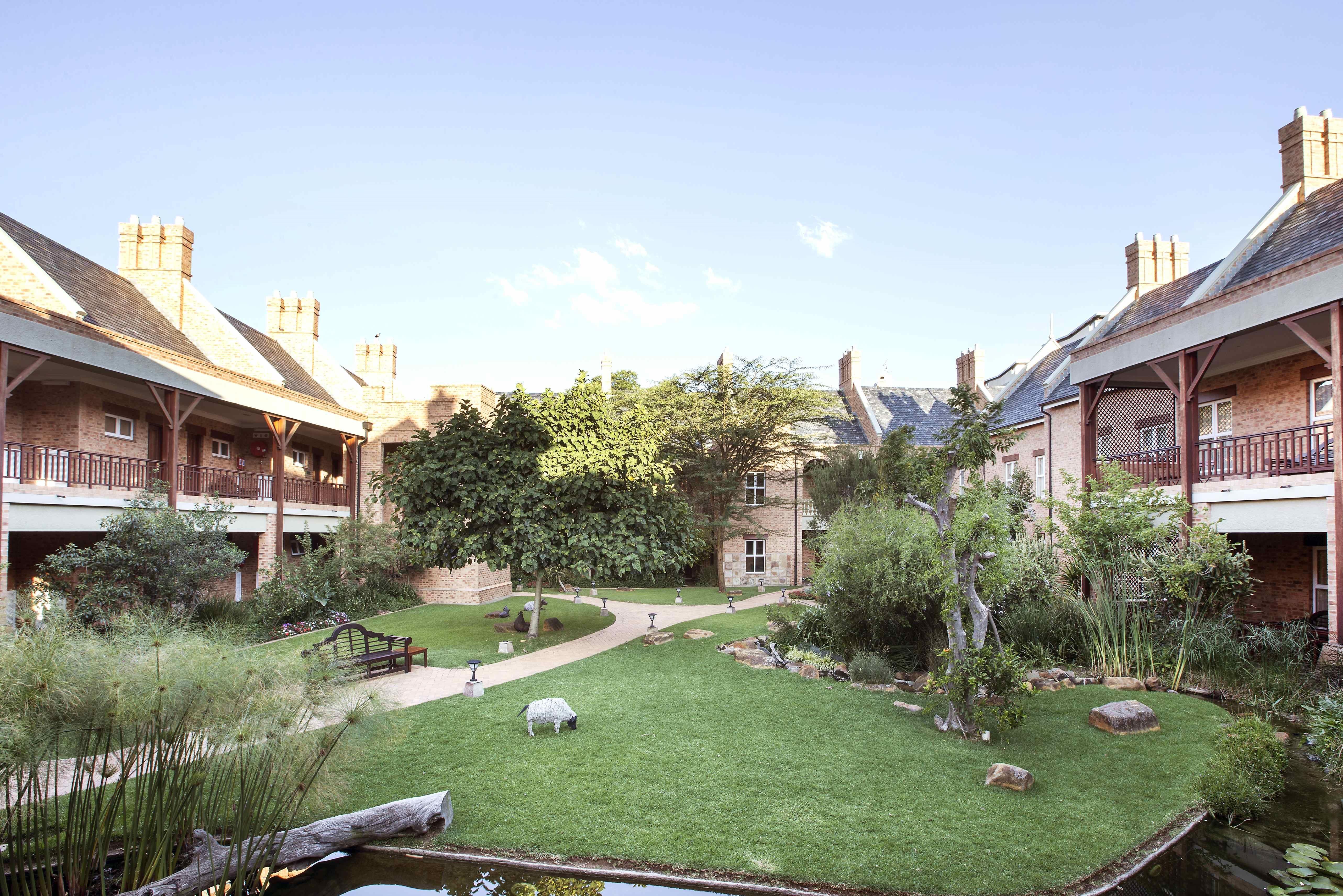 Faircity Quatermain Hotel | Morningside - JHB Accommodation