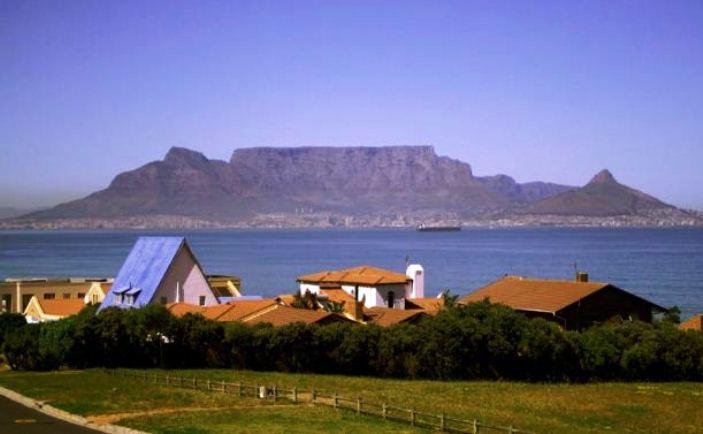 26 On Gull | Bloubergstrand Accommodation