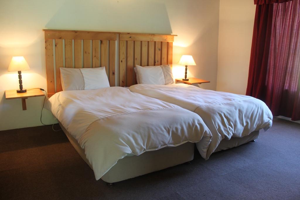 Woodcliffe Country House | Accommodation Maclear