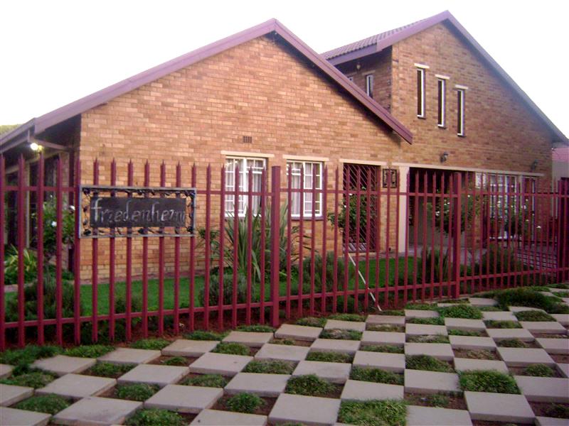 Vaalpark Accommodation