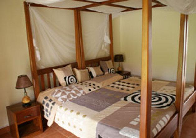 Airport Guesthouse | Accommodation Entebbe Centre
