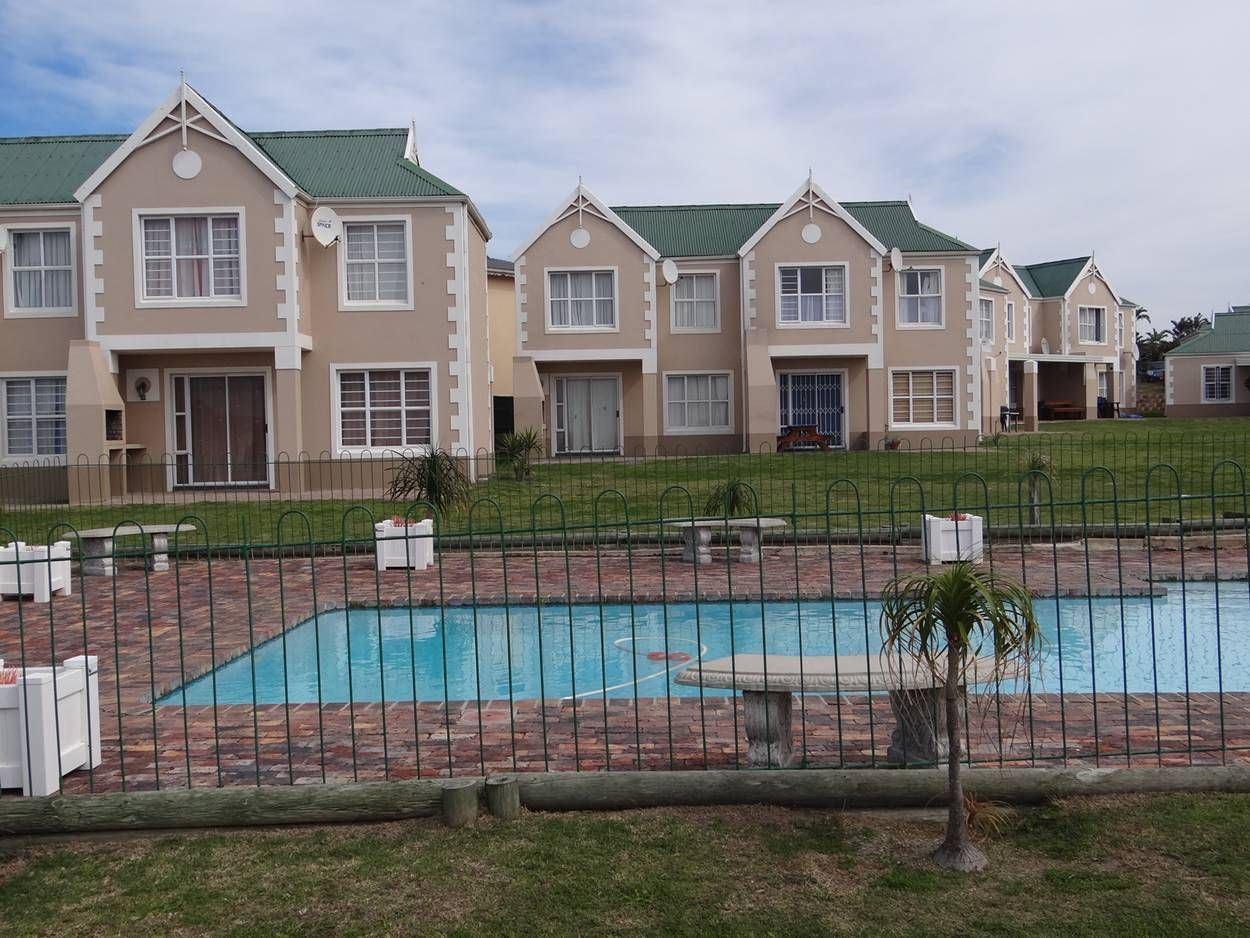 Waterside Living - Claptons Beach 07 | Accommodation Marina Martinique