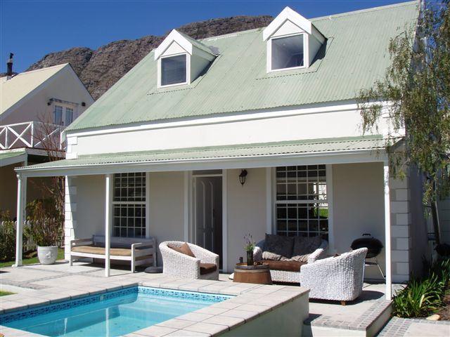 2 Paris Crescent | Franschhoek Accommodation