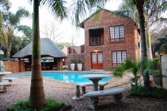 Picasso's Guest House | Accommodation Lephalale (Ellisras)