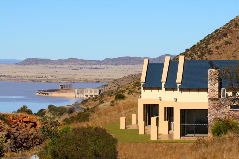 Adamsview Luxury Accommodation | Accommodation Gariep Dam