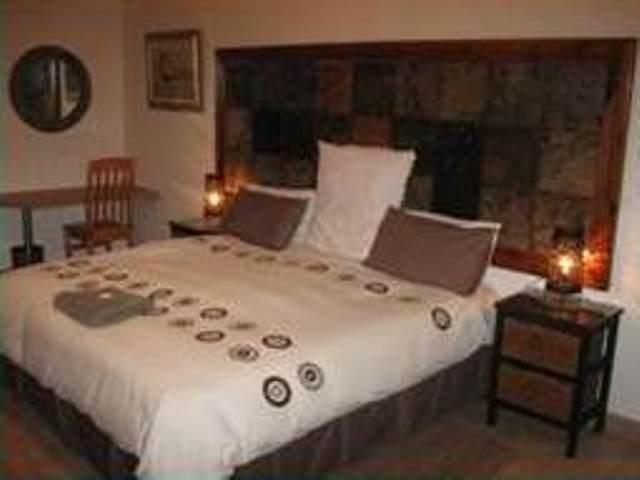 Claypot Guest House | Accommodation Northam
