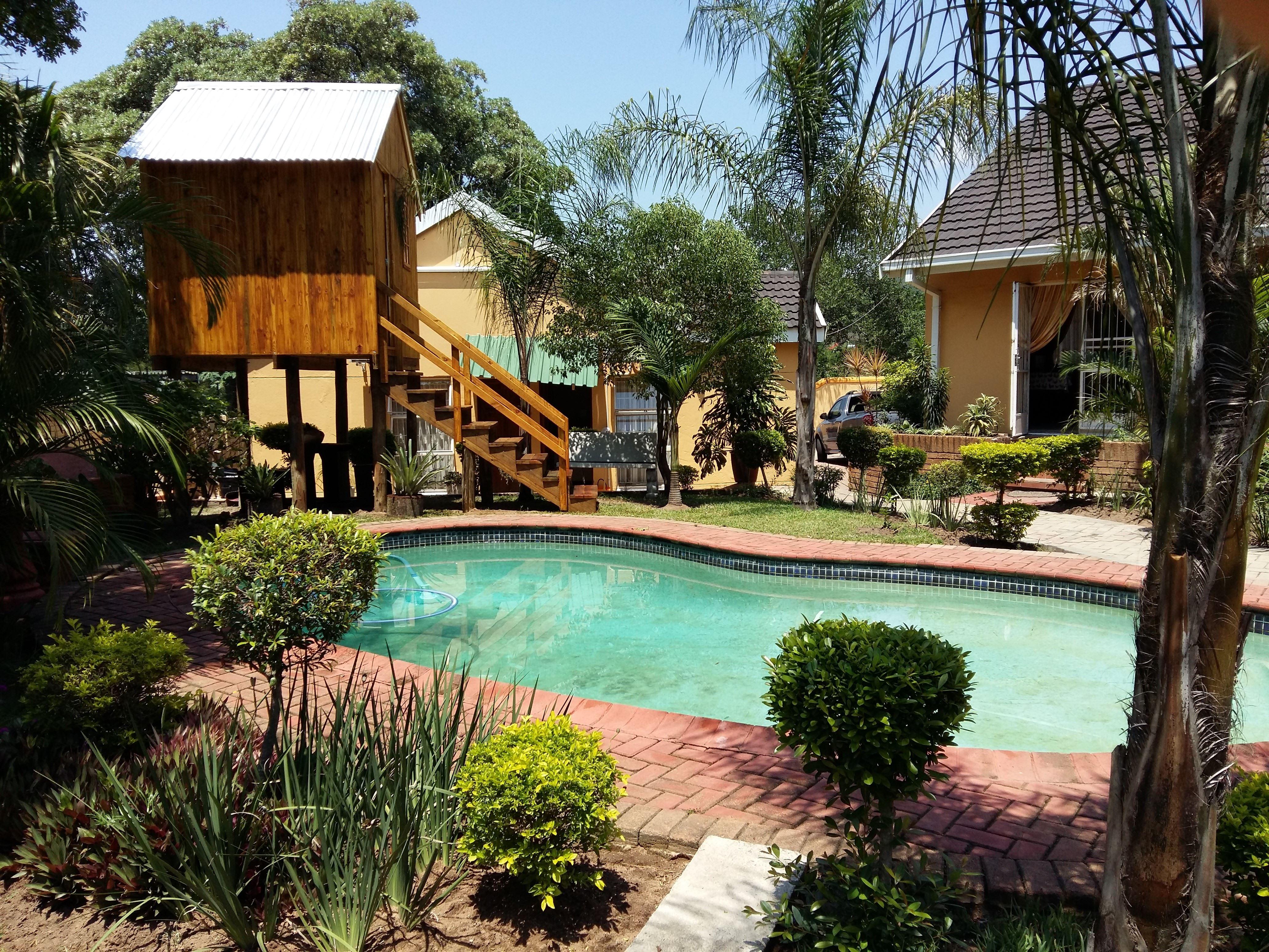 Ekhaya Nelspruit Guest House | Accommodation West Acres