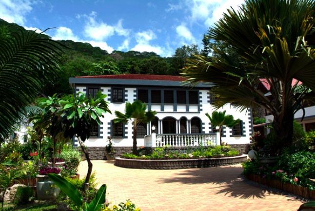 Chateau St Cloud | Accommodation La Digue
