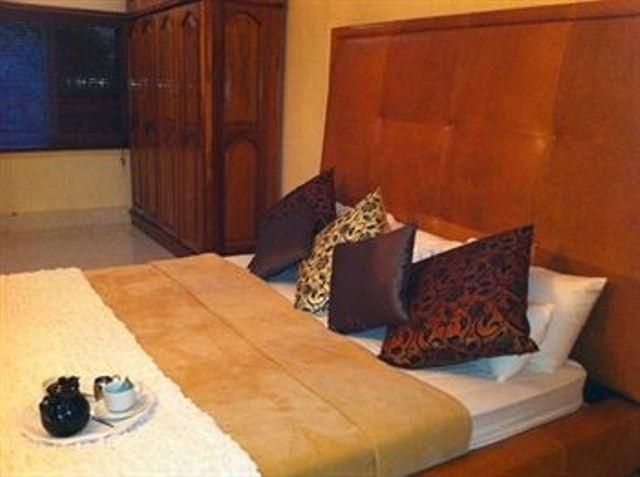 Wavecrest Gambia Hotel | Accommodation Kotu