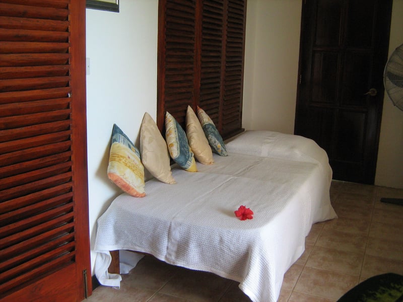 Mango Lodge | Affordable Deals - Book Self-Catering or Bed and ...