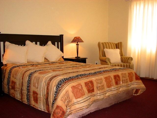 Pin Oak Lodge | Accommodation Northcliff