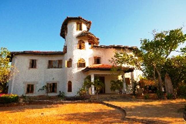 Suni House