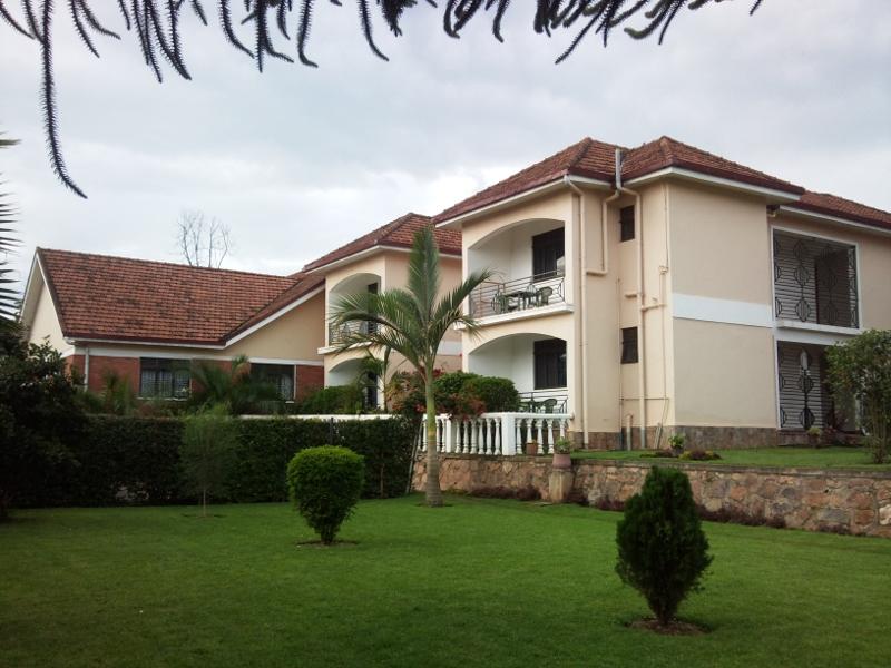Jopfan Country Hotel | Accommodation Kabale
