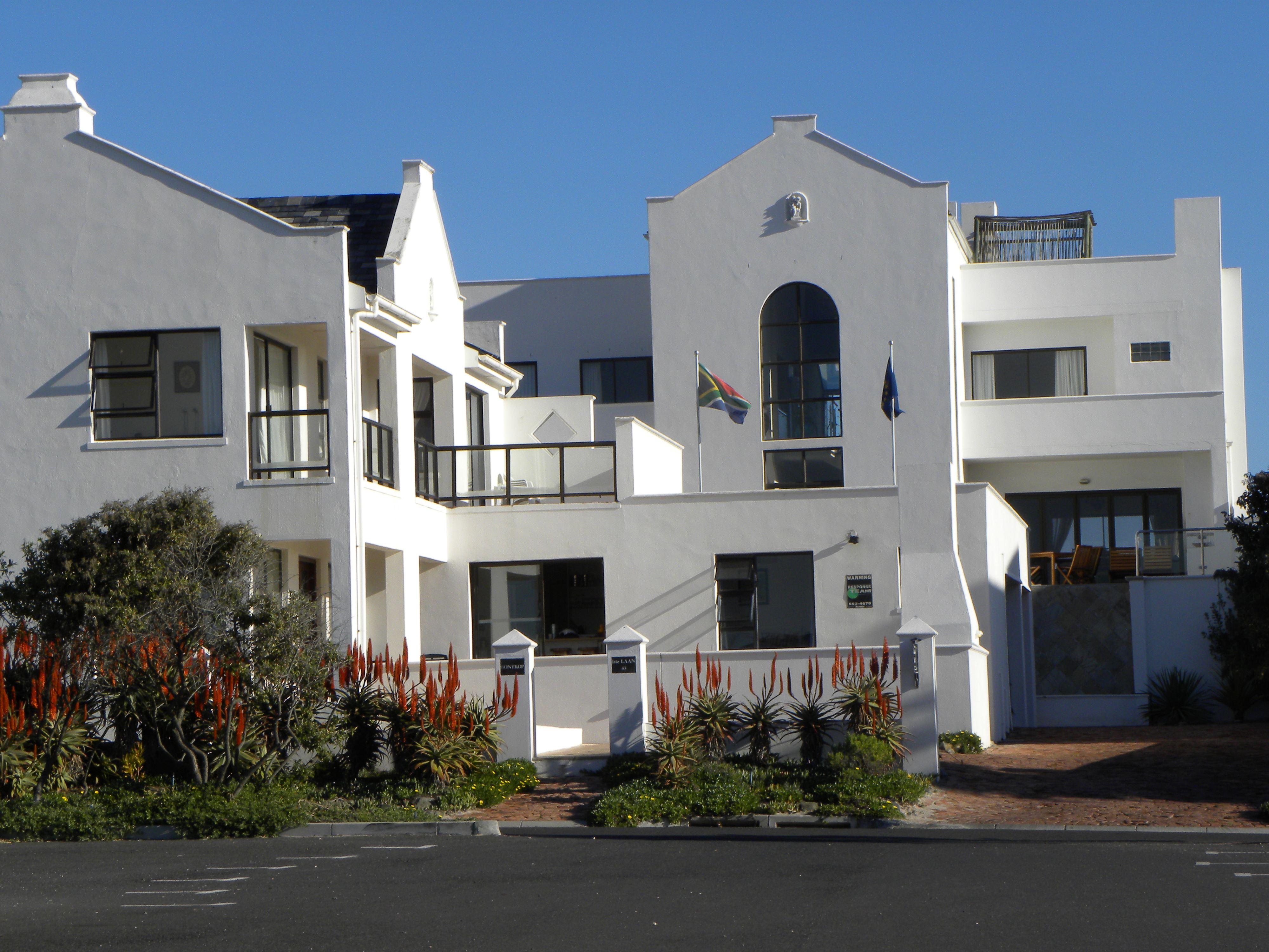 Bontkop | Accommodation Melkbosstrand