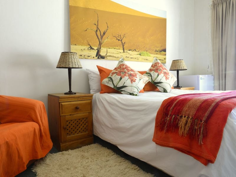 Sara-Lee B&B | Affordable Deals - Book Self-Catering Or Bed And ...